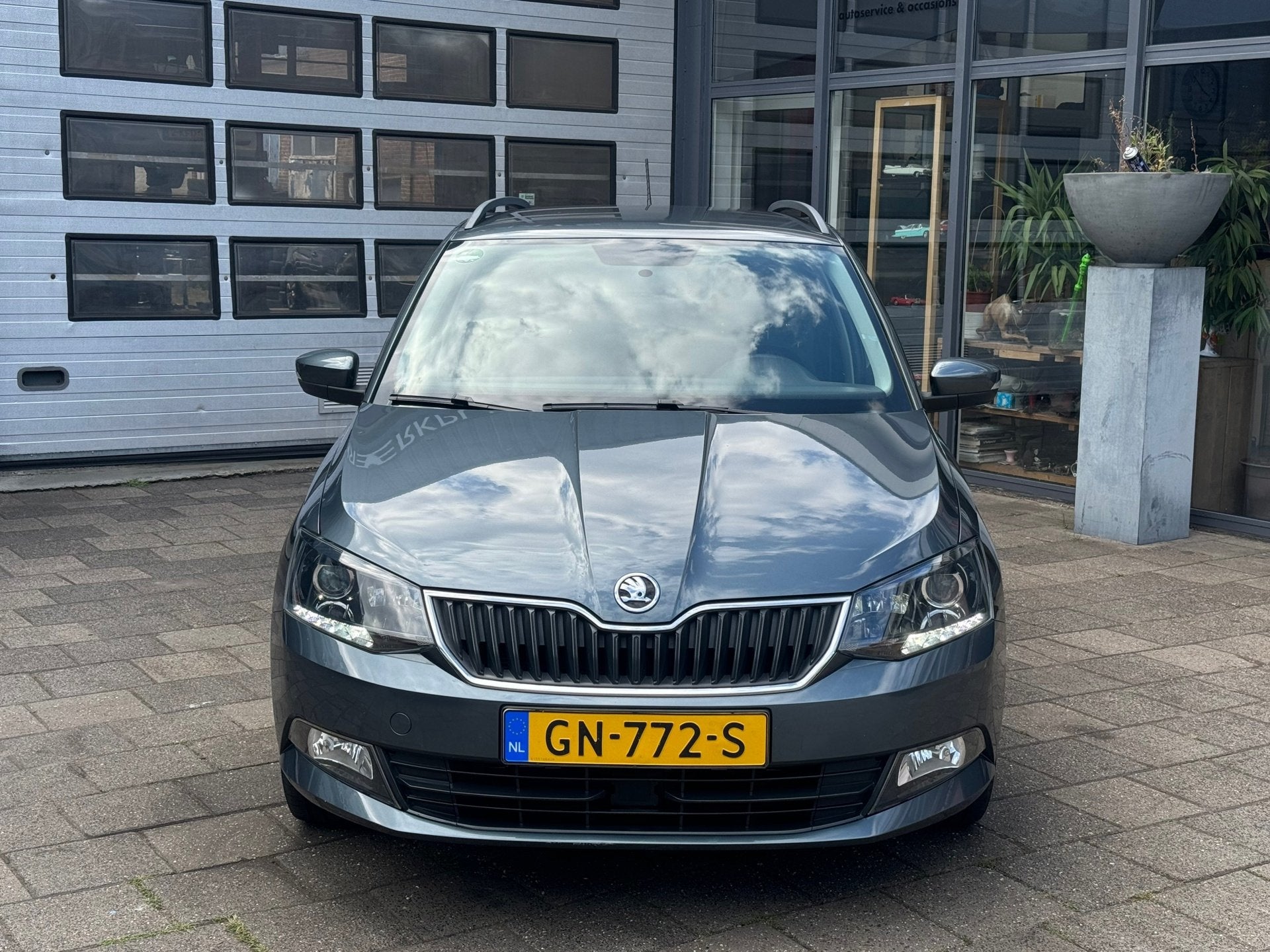 Skoda Fabia Combi 1.2 TSI Ambition | Airco | ACC | DSG | N.A, Auto's, LED verlichting, Origineel Nederlands, 1100 kg, Zilver of Grijs