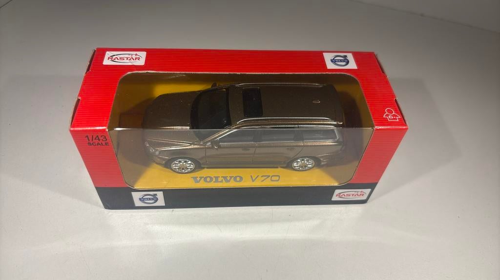 Volvo v70 rastar 1.43, Hobby en Vrije tijd, Overige merken, Auto, Ophalen of Verzenden, A