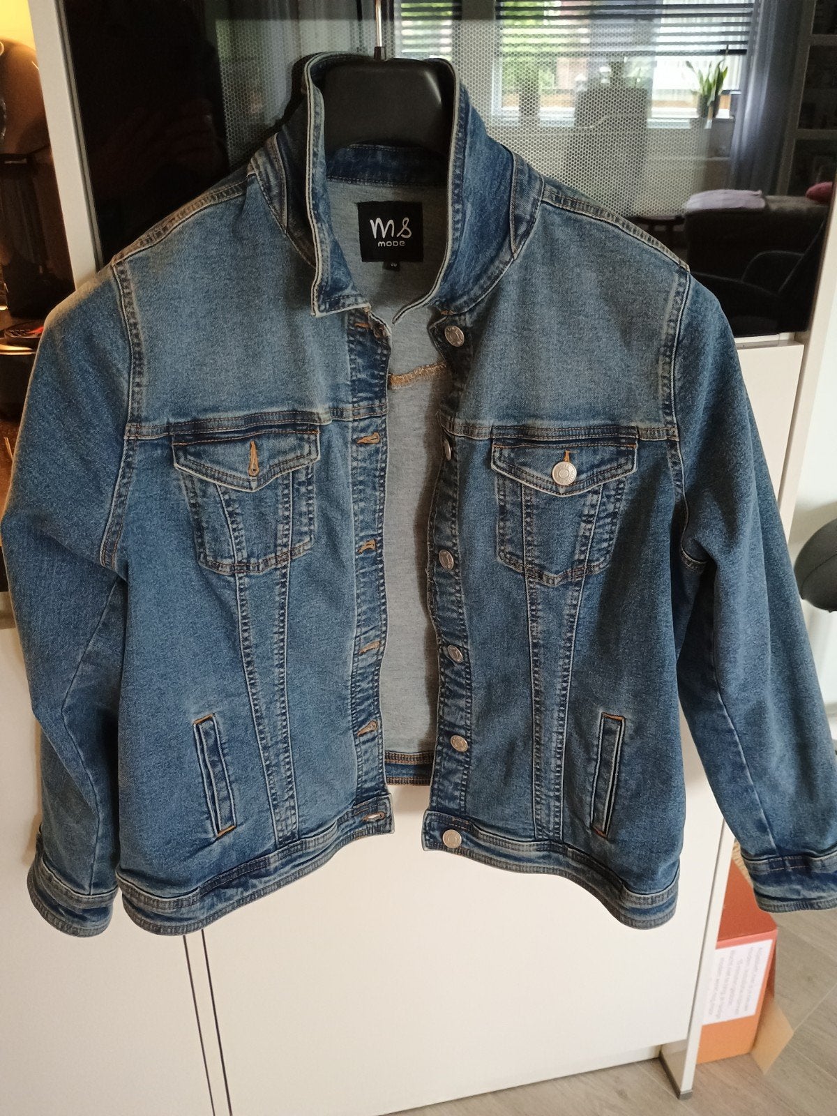 Leuk spijkerjasje, Kleding | Dames, Grote Maten, Ophalen of Verzenden, Zo goed als nieuw, Blauw, Jasje of Colbert