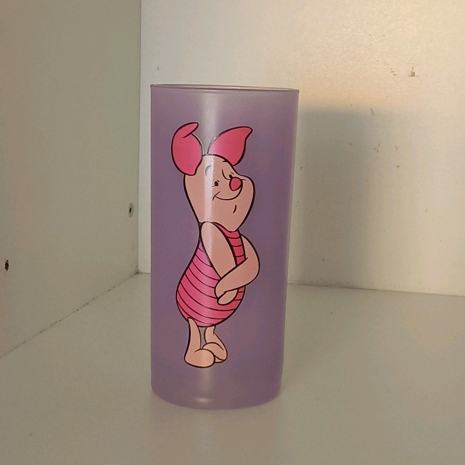 Disney store exclusive glas winnie the pooh piglet knorretje, Verzamelen, Disney, Ophalen of Verzenden, Winnie de Poeh of vrienden