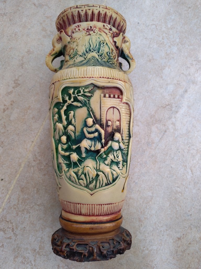 Vintage chinese vaas van hars, Ophalen of Verzenden