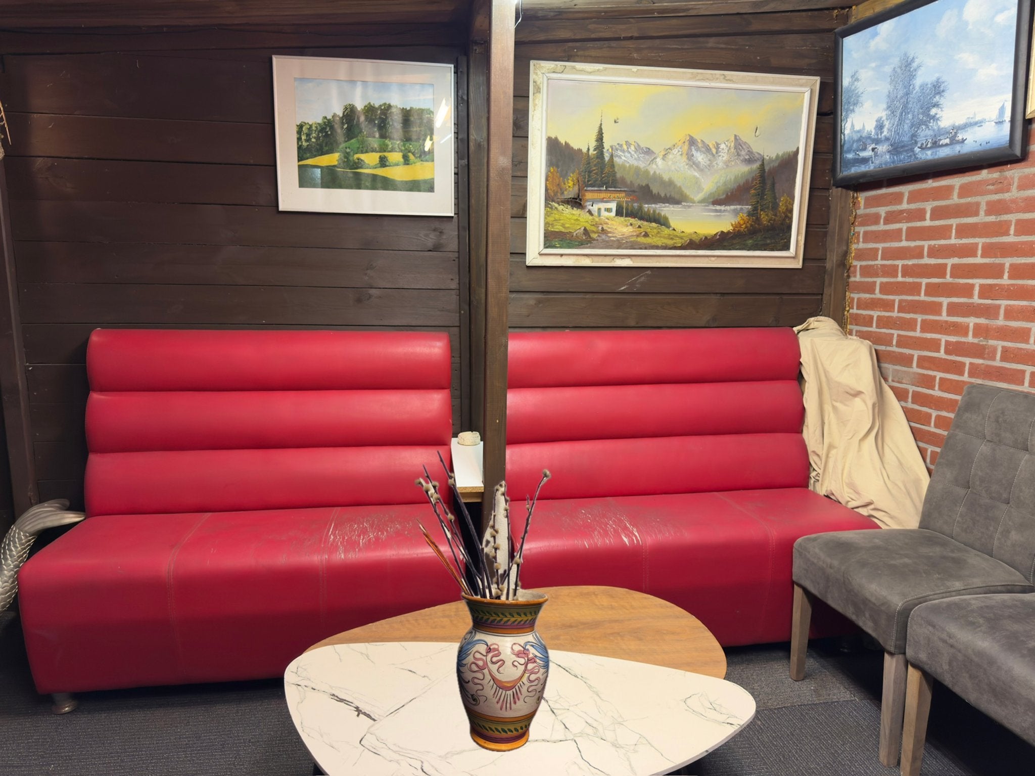 2x Rode Horeca Banken - Comfortabel en Stijlvol, Huis en Inrichting, Ophalen, Gebruikt