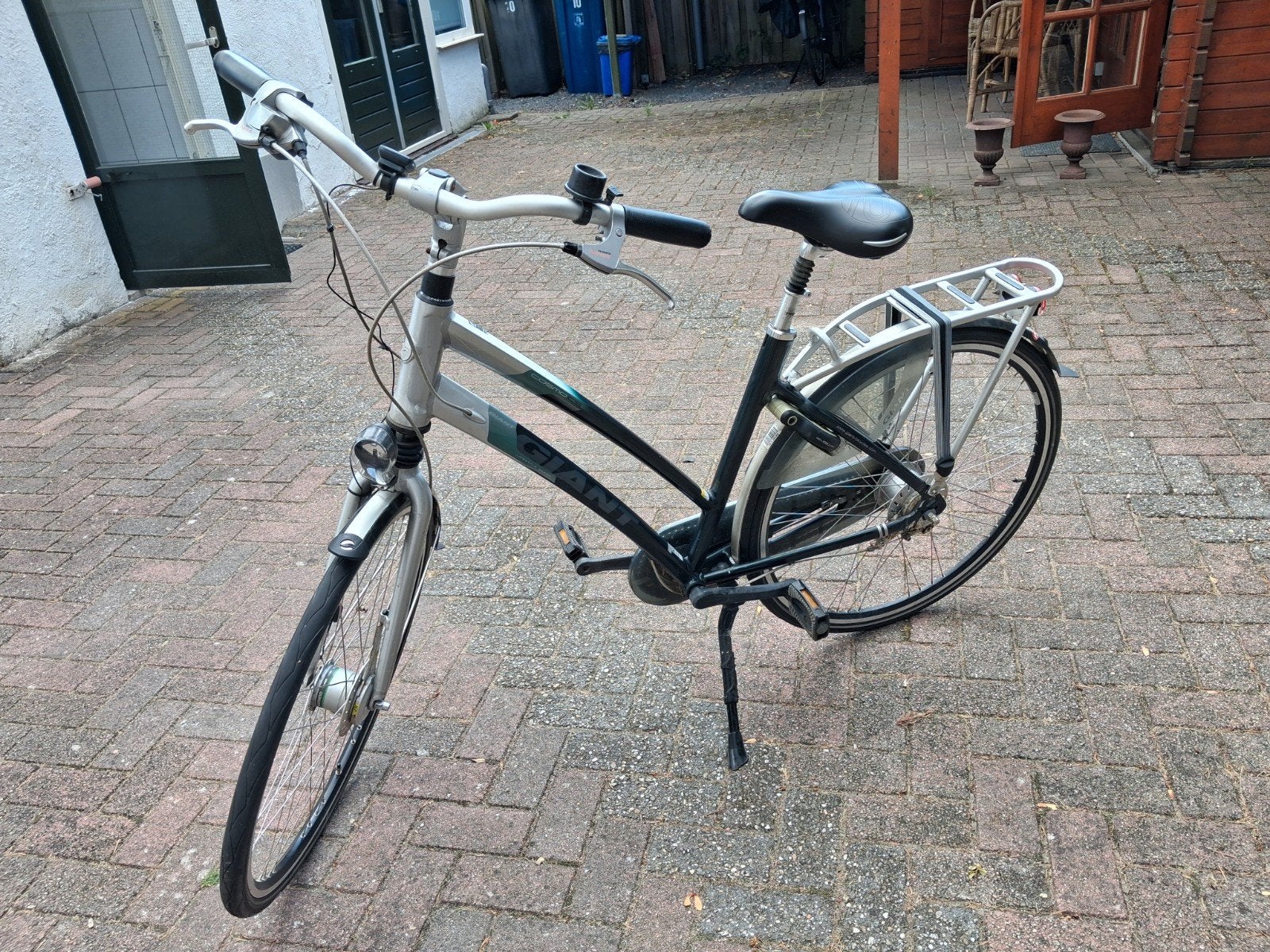 Damesfiets., Ophalen, Gebruikt, Versnellingen, Giant