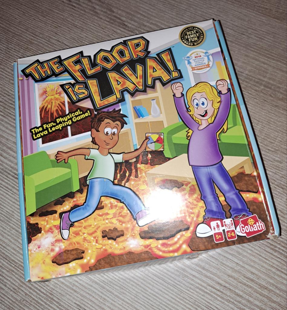 The floor is lava, Ophalen of Verzenden, Zo goed als nieuw