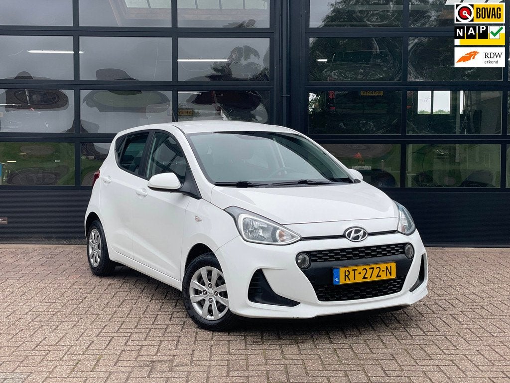 Hyundai I10 1.0i Comfort, Auto's, Voorwielaandrijving, Gebruikt, 4 stoelen, Wit