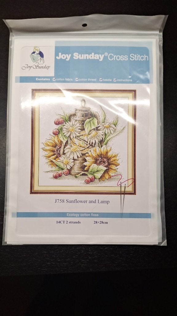 Borduurpakket nieuw: Zonnebloem met lamp, Ophalen of Verzenden, Nieuw, Handborduren, Borduurpakket