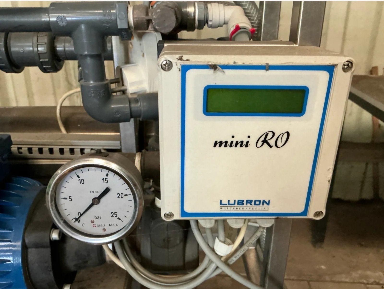 Lubron Compact C-30 ECO Waterontharder met Mini RO I, Ophalen, Gebruikt