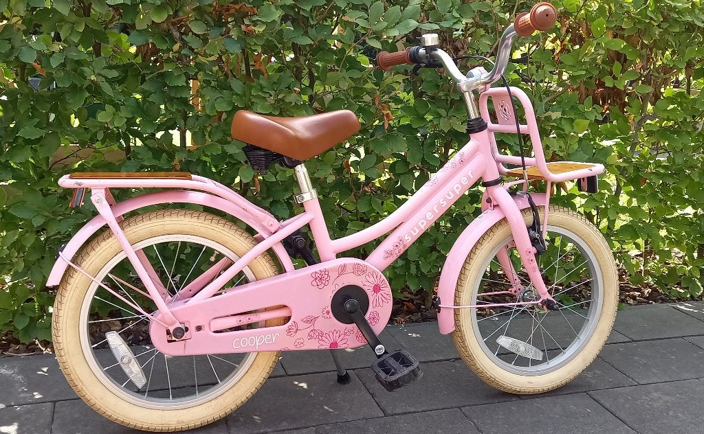 Super Super Meisjes Fiets 16 inch, Fietsen en Brommers, Fietsen | Kinderfietsjes, Ophalen, Terugtraprem, 16 tot 20 inch, Zo goed als nieuw