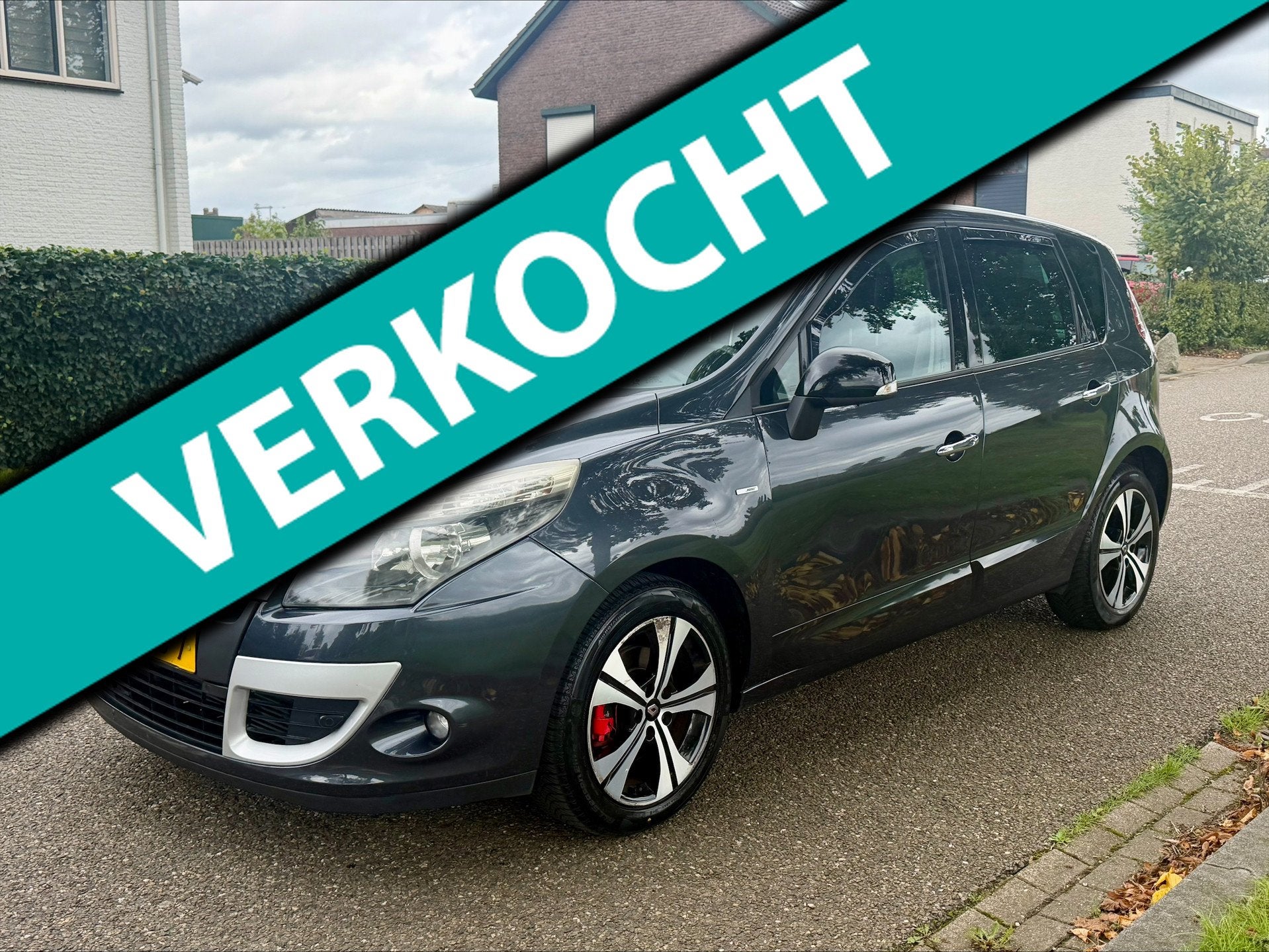 Renault Scénic 1.4 TCe Bose - Nieuwe APK, Auto's, Voorwielaandrijving, Euro 5, Gebruikt, 1295 kg