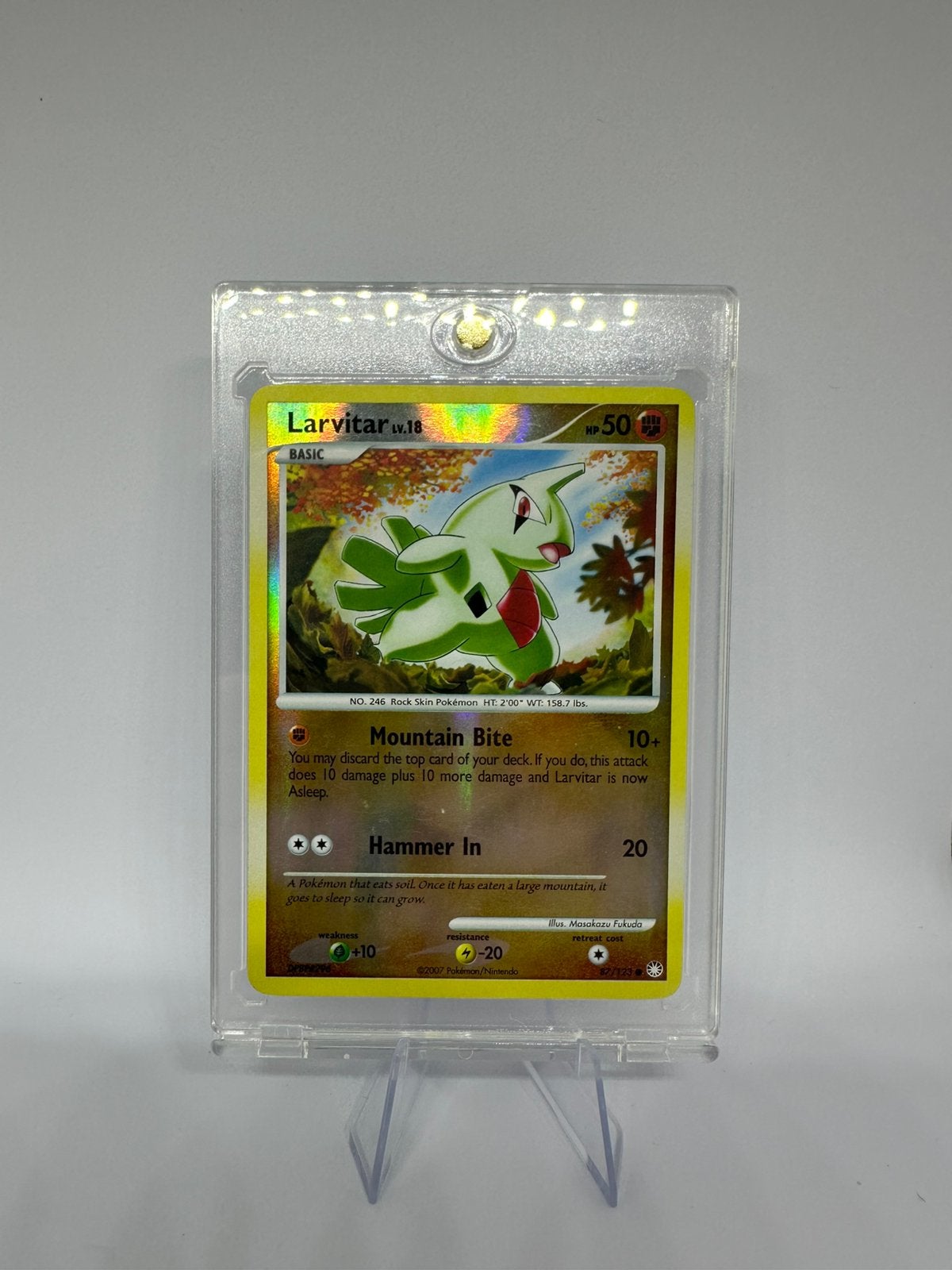 Larvitar 87/123 Mysterious Treasures Pokemon Holo, Ophalen of Verzenden, Zo goed als nieuw