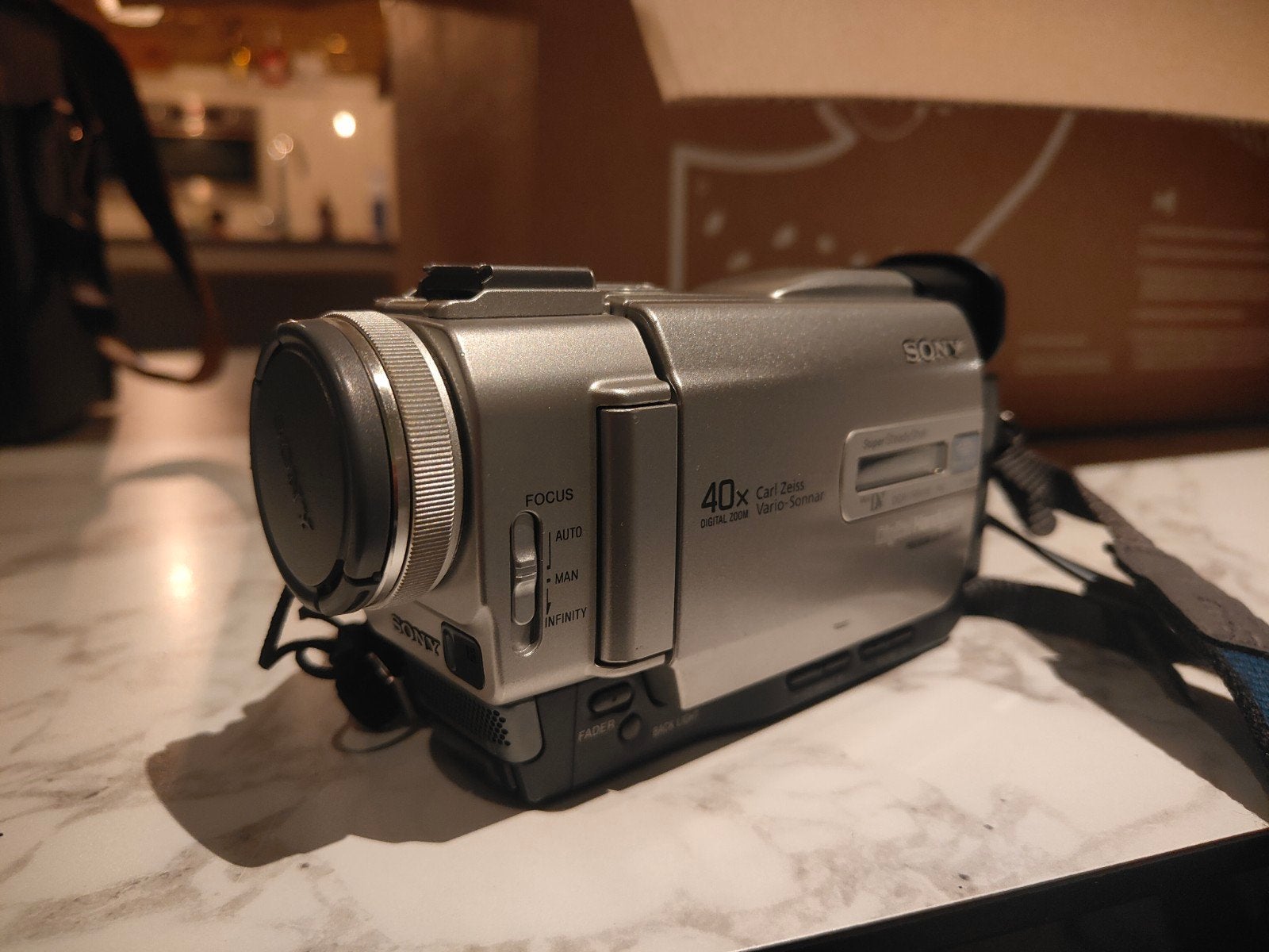 Sony DCR-TRV11E Digital Video Camera Recorder, Audio, Tv en Foto, Mini dv, Gebruikt, Sony, Camera