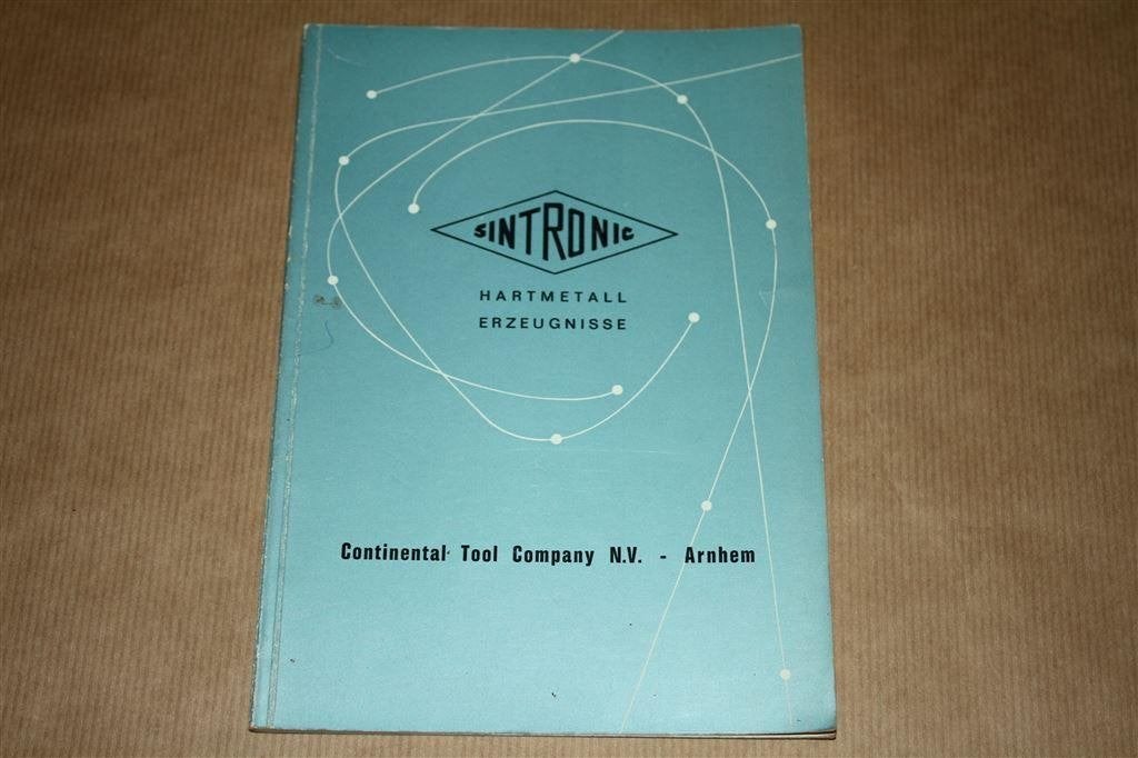 Catalogus Sintronic Hardmetaal Arnhem - 1963, Boeken, Ophalen of Verzenden, Gelezen, Bouwkunde