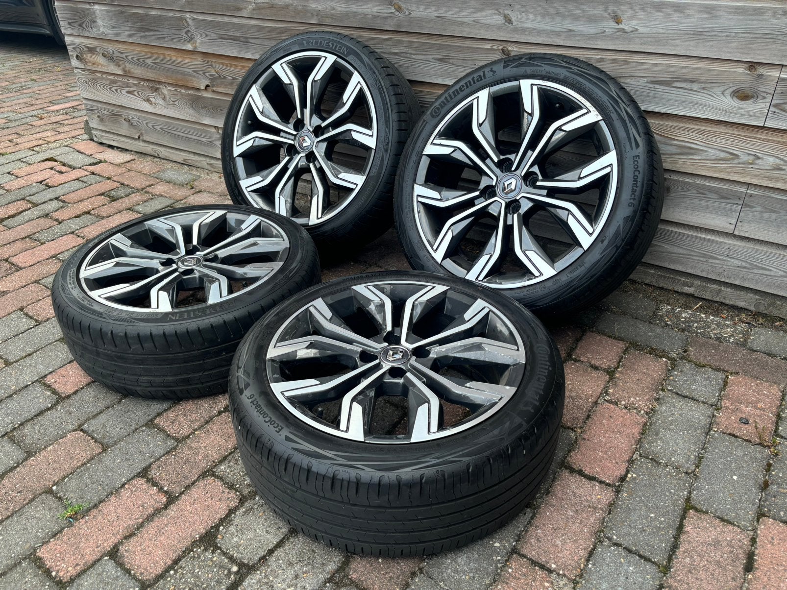 17 inch Renault Clio velgen Dacia Sandero velgen 4x100, Ophalen, Gebruikt, Banden en Velgen, 17 inch