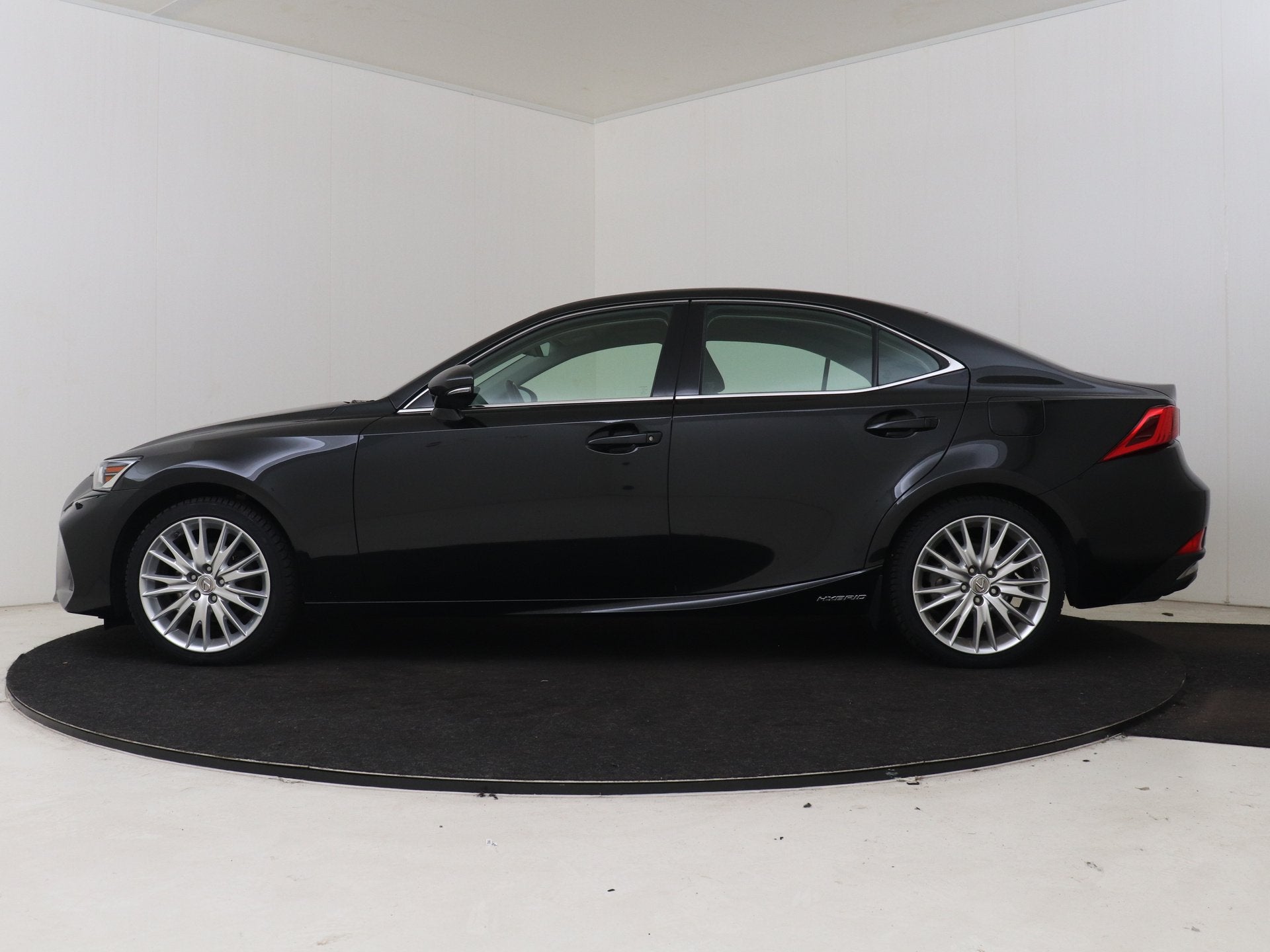 Lexus IS 300h Hybrid Business Line | Safety-Pack | Cruise Co, Auto's, Automaat, 12 maanden, Achterwielaandrijving, Gebruikt