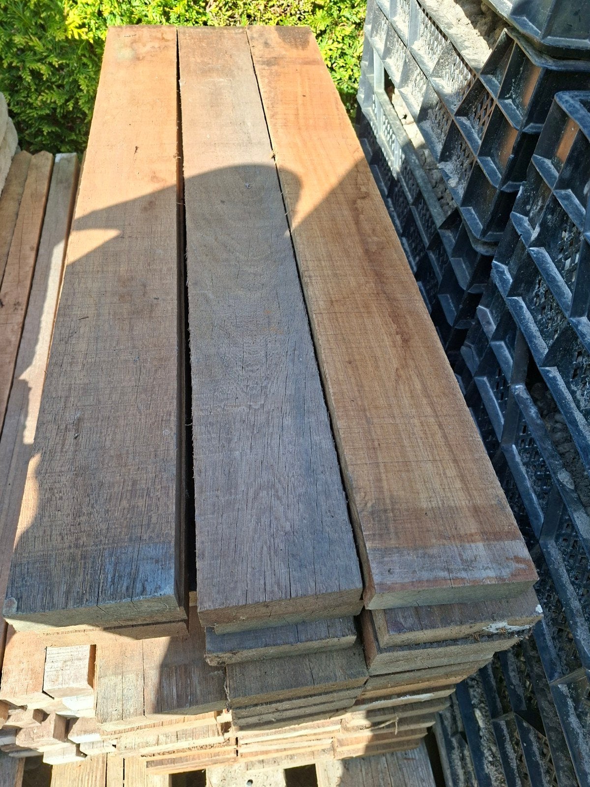 40 nieuwe hardhouten planken ca. 95x10,5x3 cm, Doe-het-zelf en Verbouw, Hout en Planken, Ophalen, 25 tot 50 mm, Nieuw, Plank
