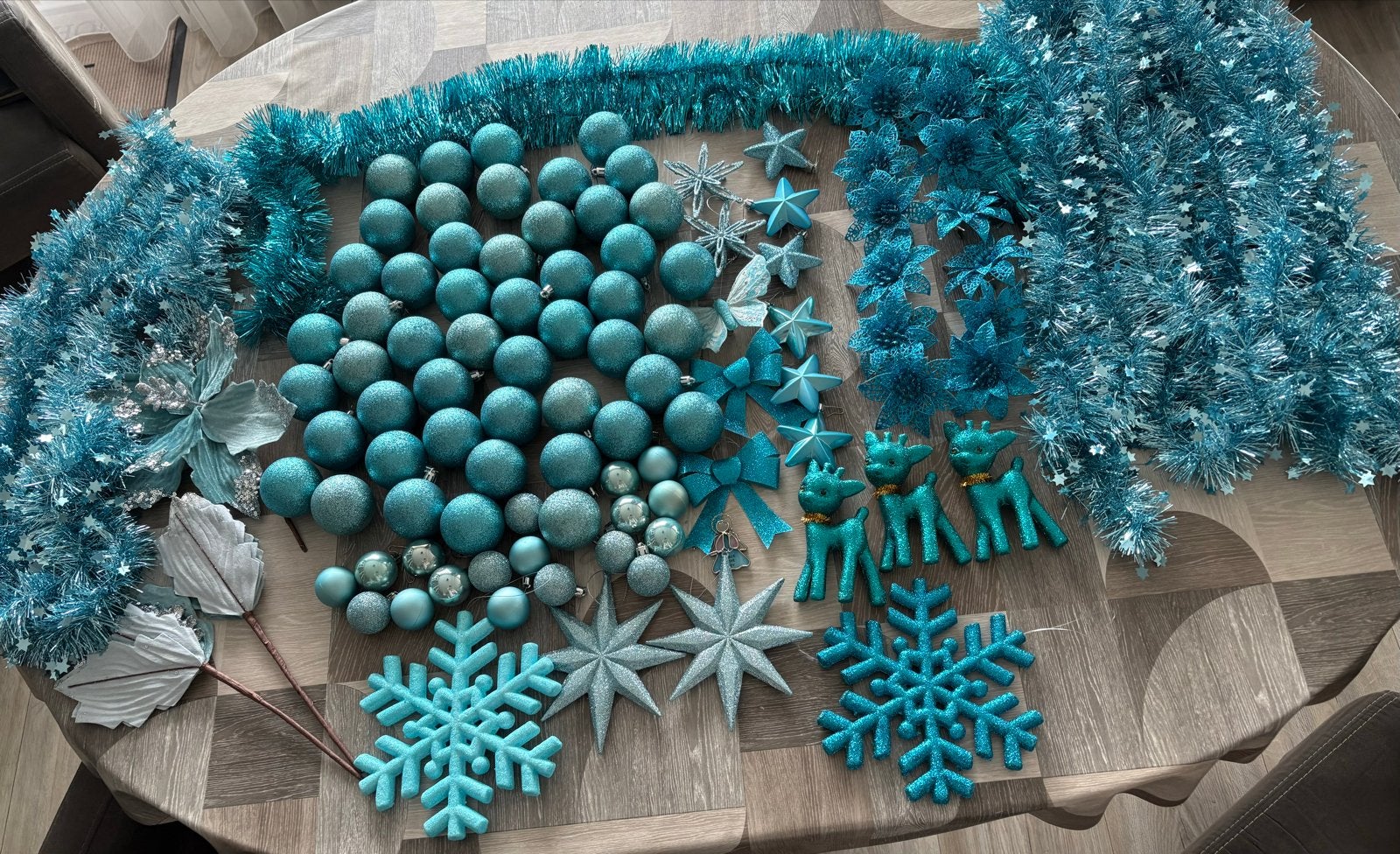 Heel veel aqua blauwe kerstboom versiering, Ophalen of Verzenden, Zo goed als nieuw