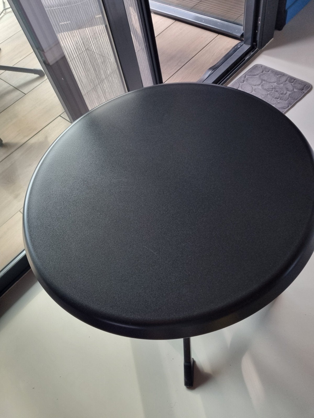 Kettler Klaptafel Rond - 70cm diameter, 74cm hoog, Ophalen