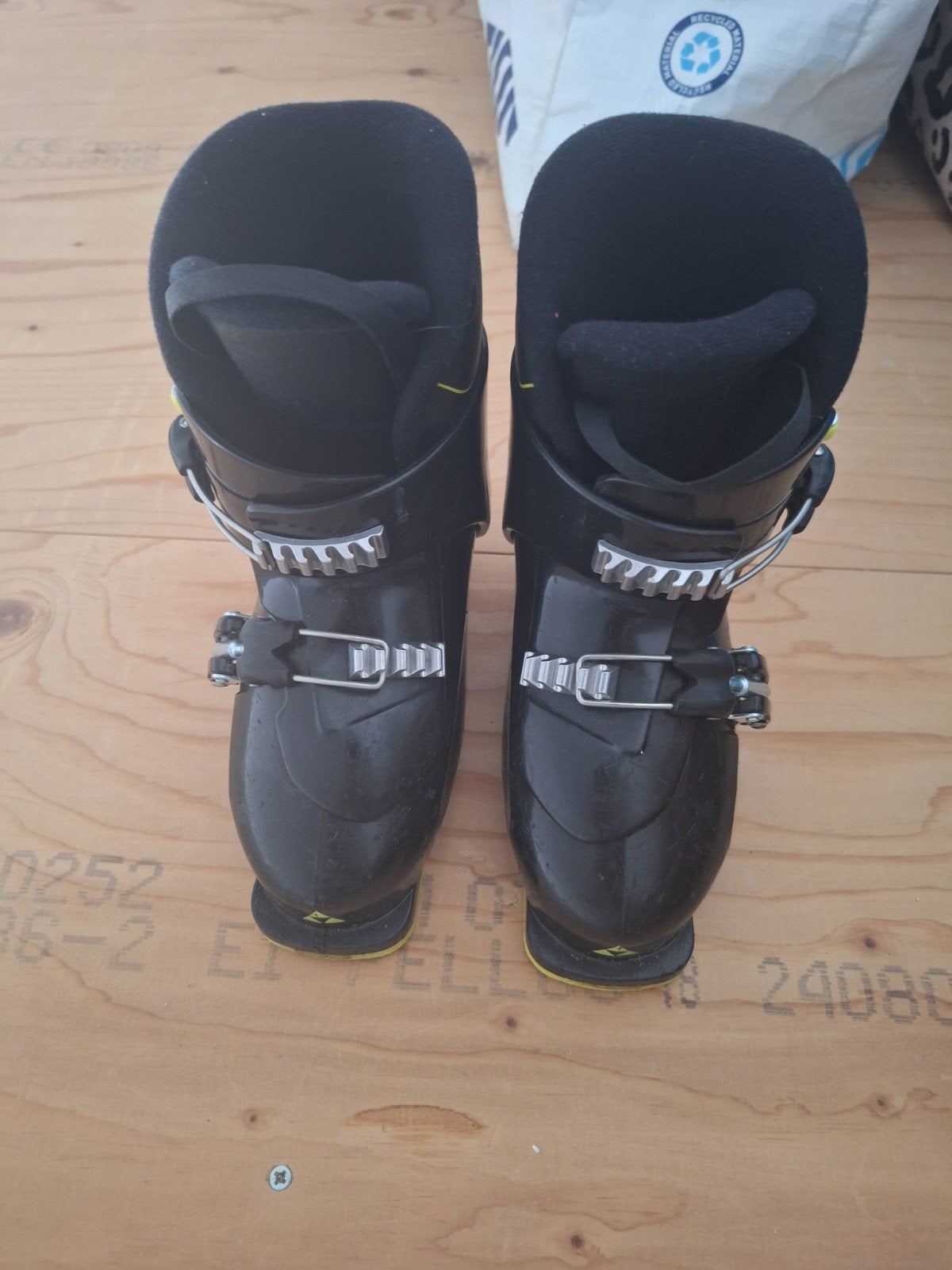 Fischer skischoenen maat 34 (EU), Ophalen, Fischer, Schoenen, Zo goed als nieuw