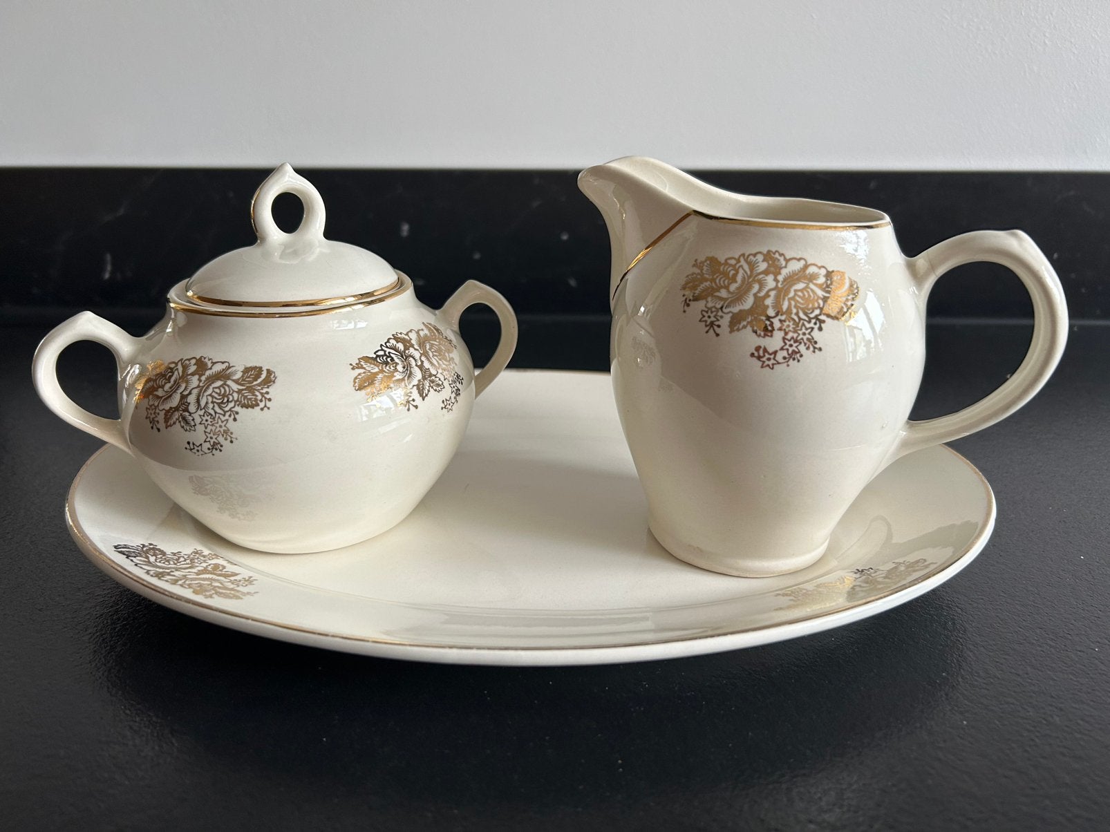 Boch La Louvière melkkan,suikerpot met groot plateau, Antiek en Kunst, Antiek | Servies los, Ophalen of Verzenden