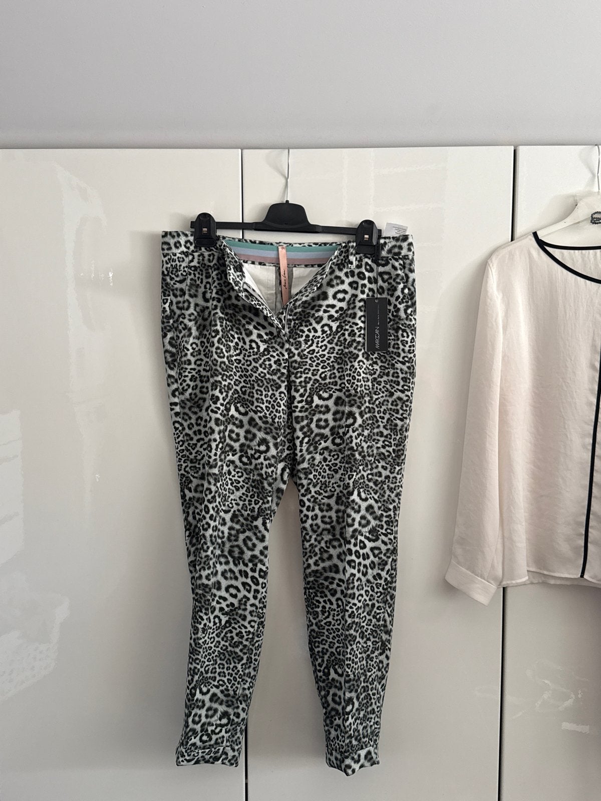 Marc Cain luipaardprint broek - Nieuw met kaartjes, Meerkleurig, Maat 42/44 (L), Nieuw, Ophalen of Verzenden