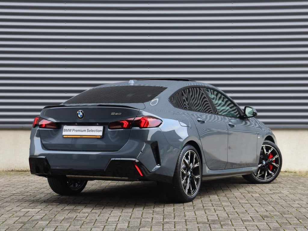 BMW 2 Serie Gran Coupé 220 | M Sportpakket Pro | Panodak |, Stof, Met garantie (alle), Origineel Nederlands, Bedrijf
