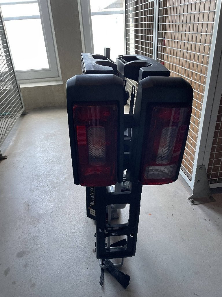 Fietsen rek, Auto diversen, Ophalen, Zo goed als nieuw, 2 fietsen, Trekhaakdrager