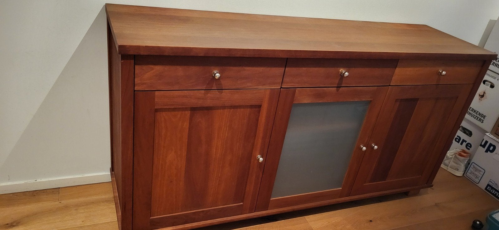 Massief houten dressoir met lades en deuren, Huis en Inrichting, Ophalen, Gebruikt, 150 tot 200 cm, Met lade(s)