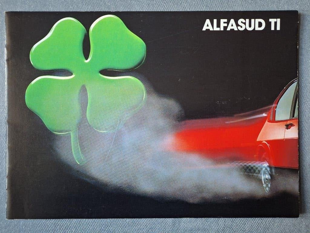 Brochure ALFASUD TI - 1982 NL, Ophalen of Verzenden, Gelezen, Overige merken
