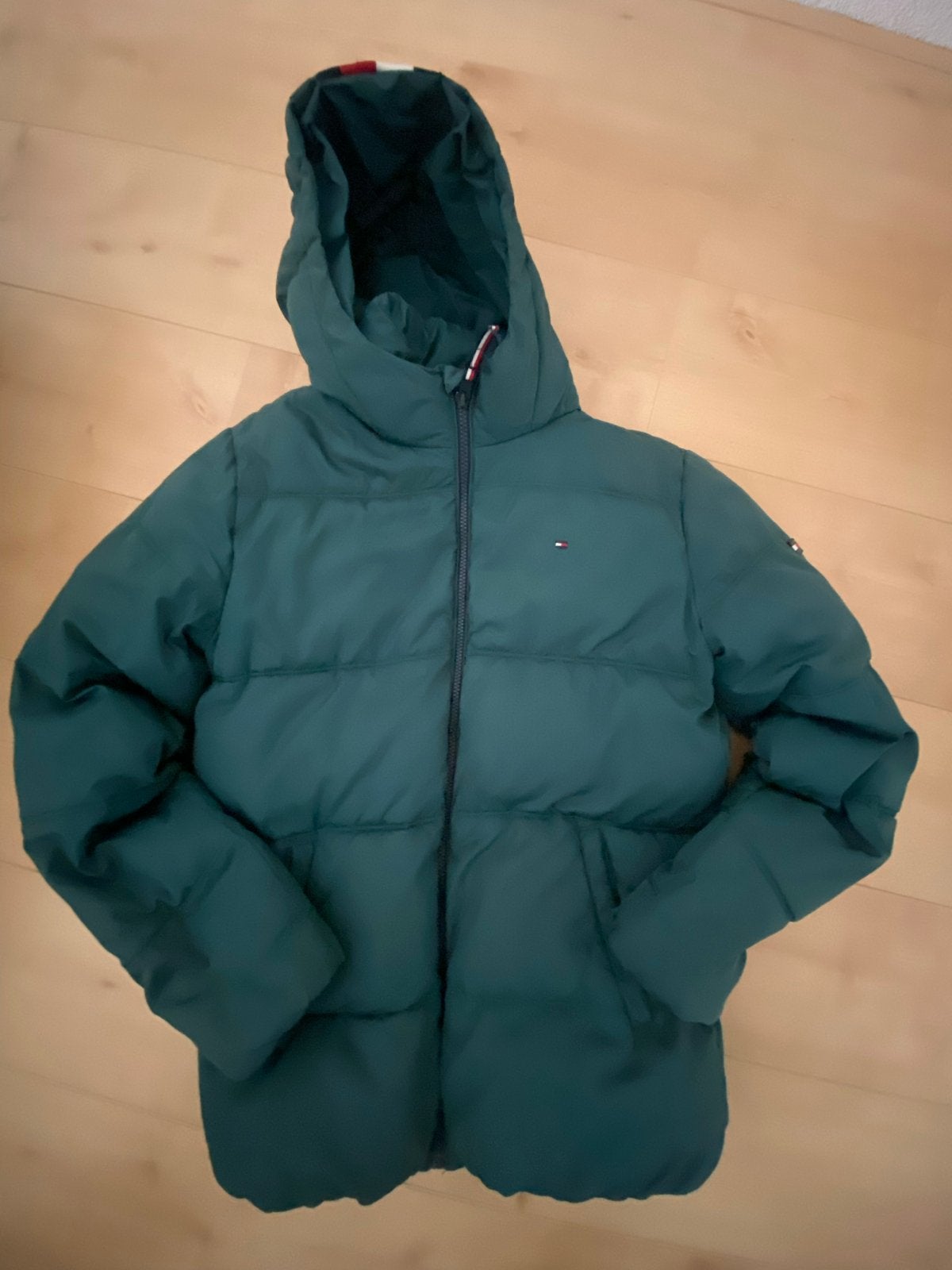 Tommy Hilfiger winterjas maat 176, Ophalen of Verzenden, Zo goed als nieuw, Jongen of Meisje, Jas