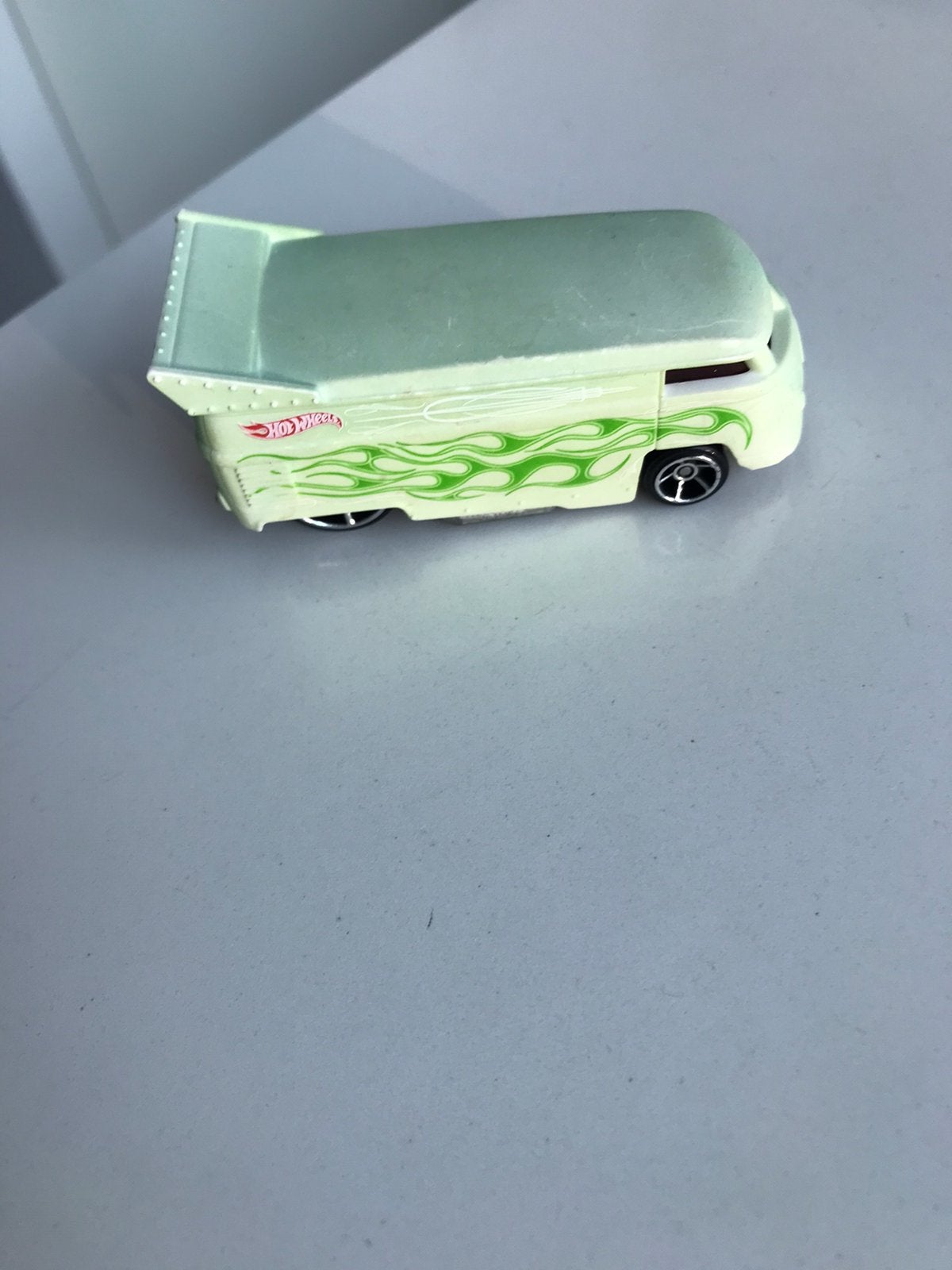 Hotwheels Vw bus T1 split window model uit 1995, Ophalen, Zo goed als nieuw