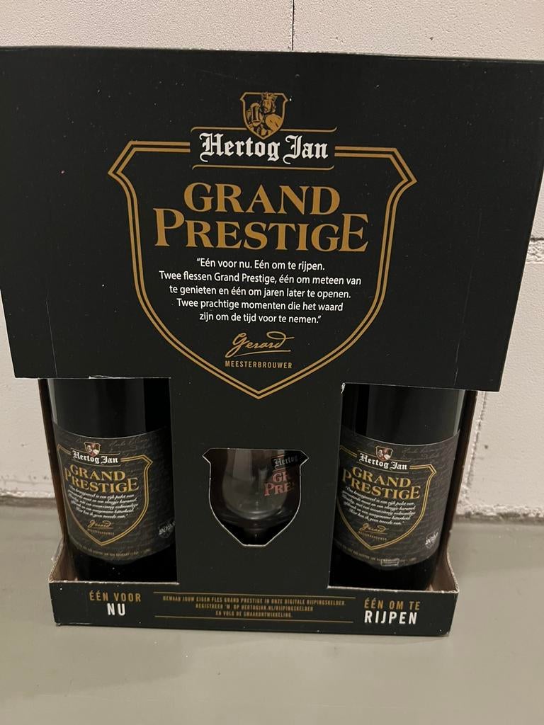 Hertog Jan Grand Prestige 2023 set, Ophalen of Verzenden, Zo goed als nieuw, Flesje(s), Hertog Jan