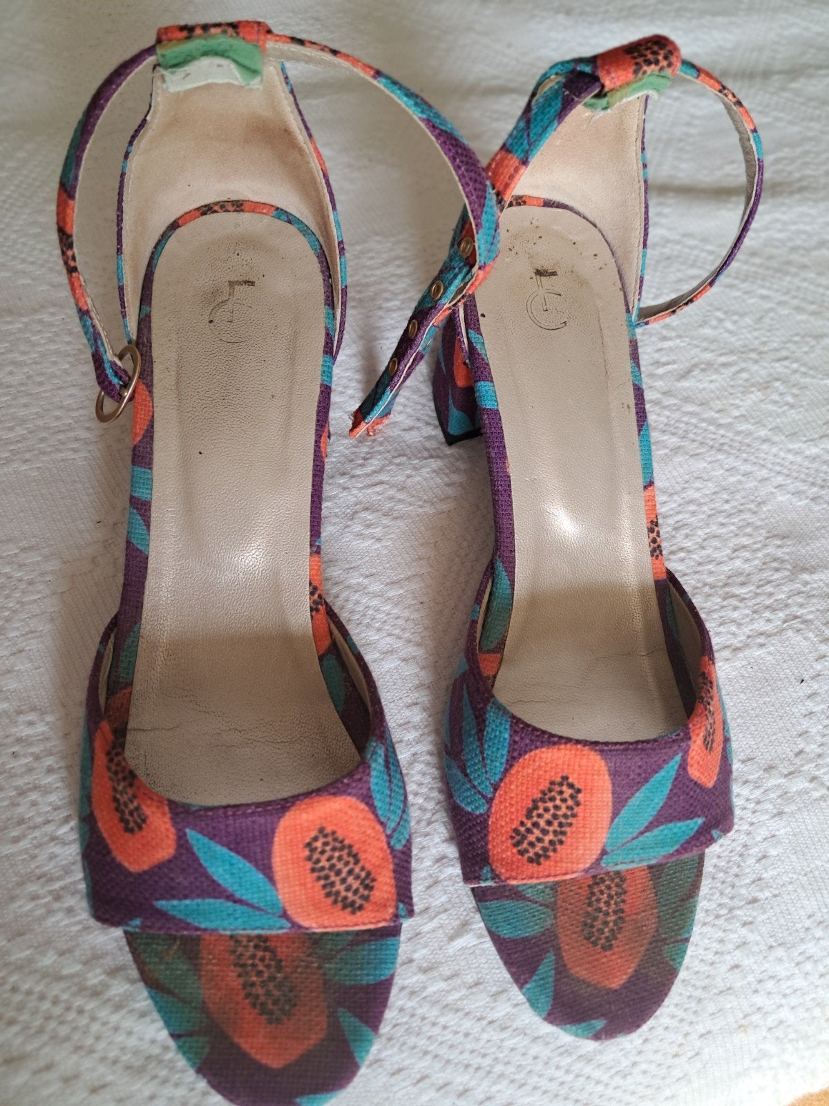 Kleurrijke sandalen met blokhak - Maat 39, Overige kleuren, Dansschoenen, Ophalen of Verzenden, FC
