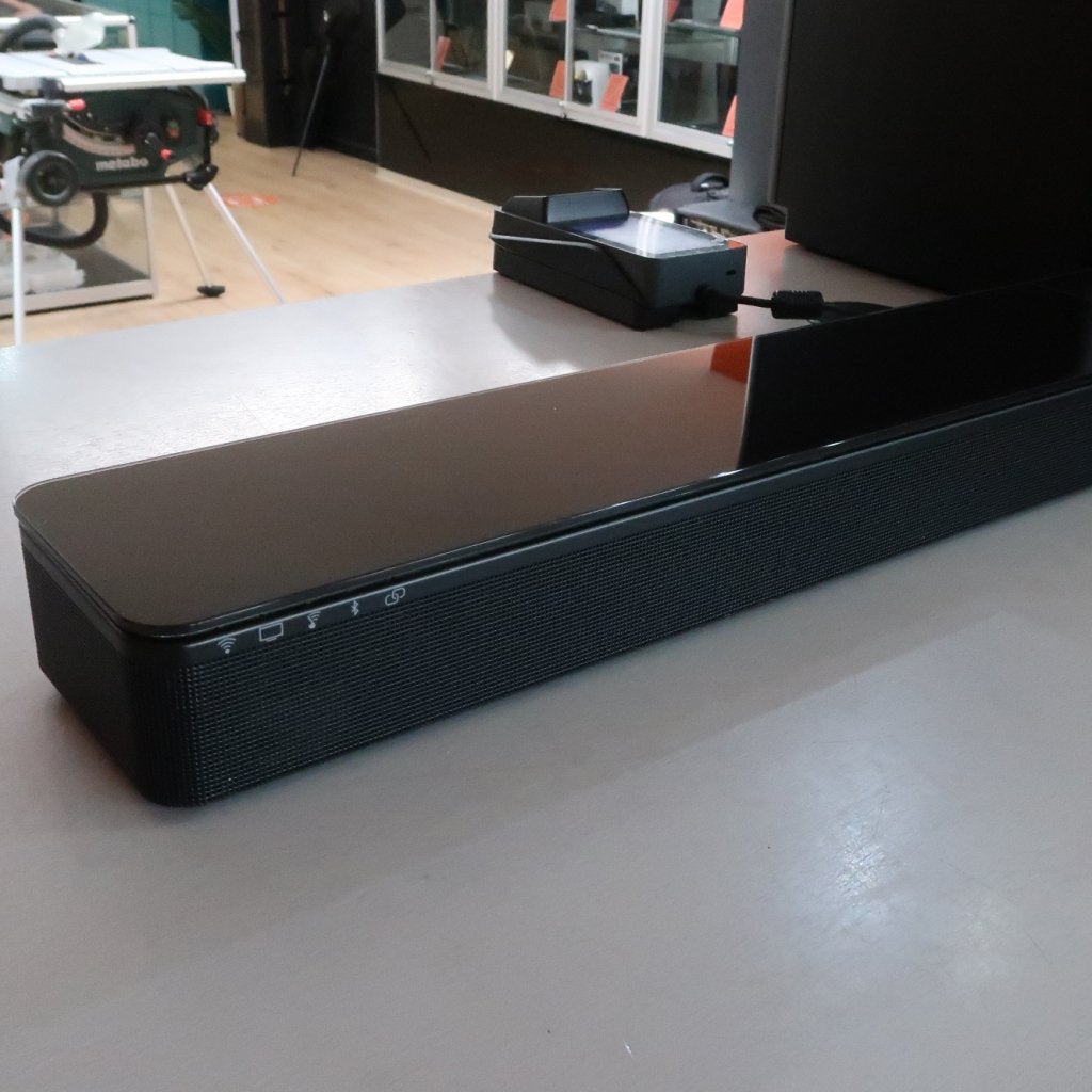 Bose Soundtouch 300 Soundbar met Subwoofer, Bose, Zo goed als nieuw, Support@bose.com, The Mountain
Framingham, MA 01701
USA