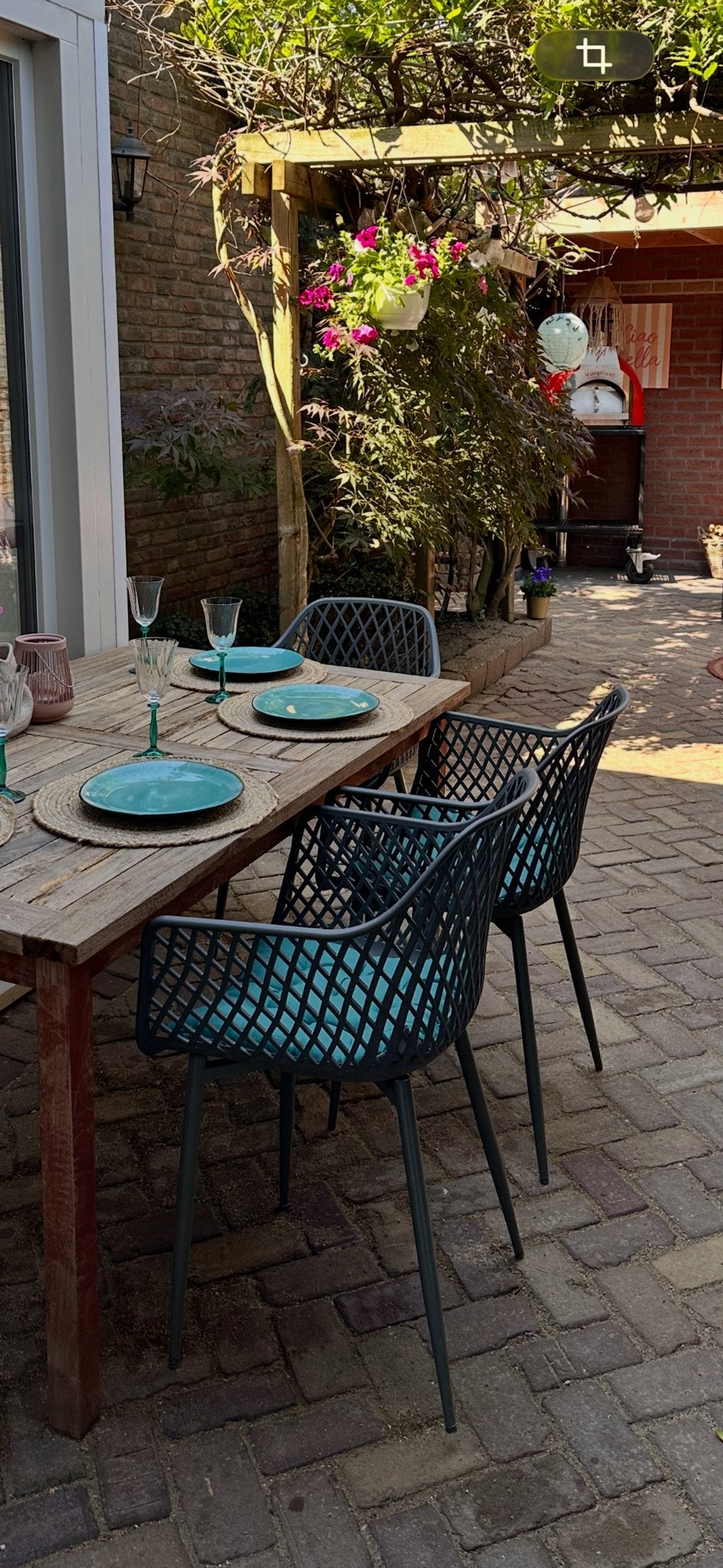 Houten tuinset met eettafel en 4 stoelen inclusief kussens, Ophalen, Gebruikt, Hout