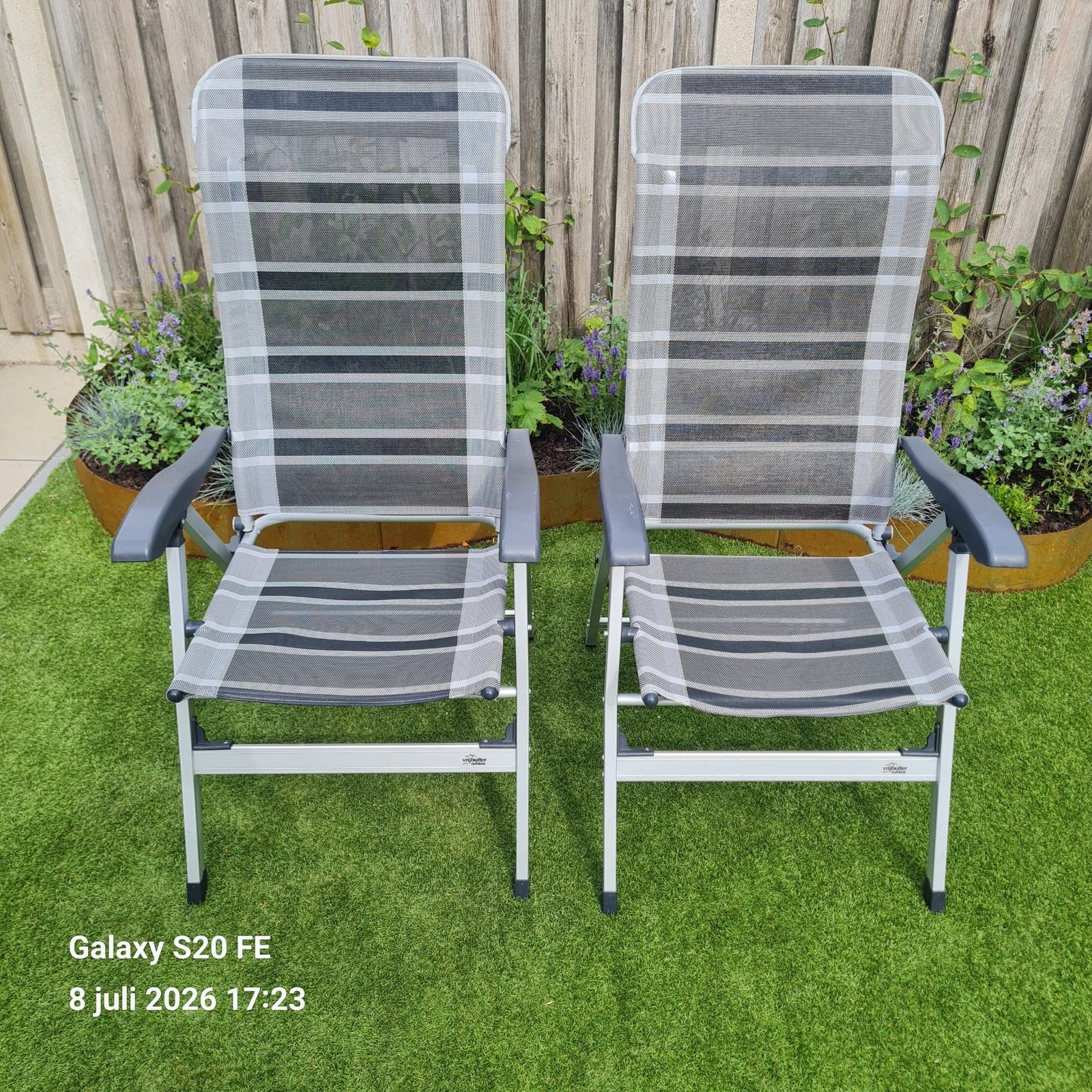 2 camping stoelen Vrijbuiter, Caravans en Kamperen, Kampeermeubelen, Ophalen, Zo goed als nieuw, Campingstoel