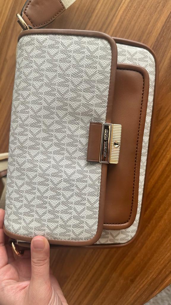 Michael Kors Crossbody Tas - Zo Goed als Nieuw, Sieraden, Tassen en Uiterlijk, Tassen | Damestassen, Ophalen of Verzenden, Zo goed als nieuw