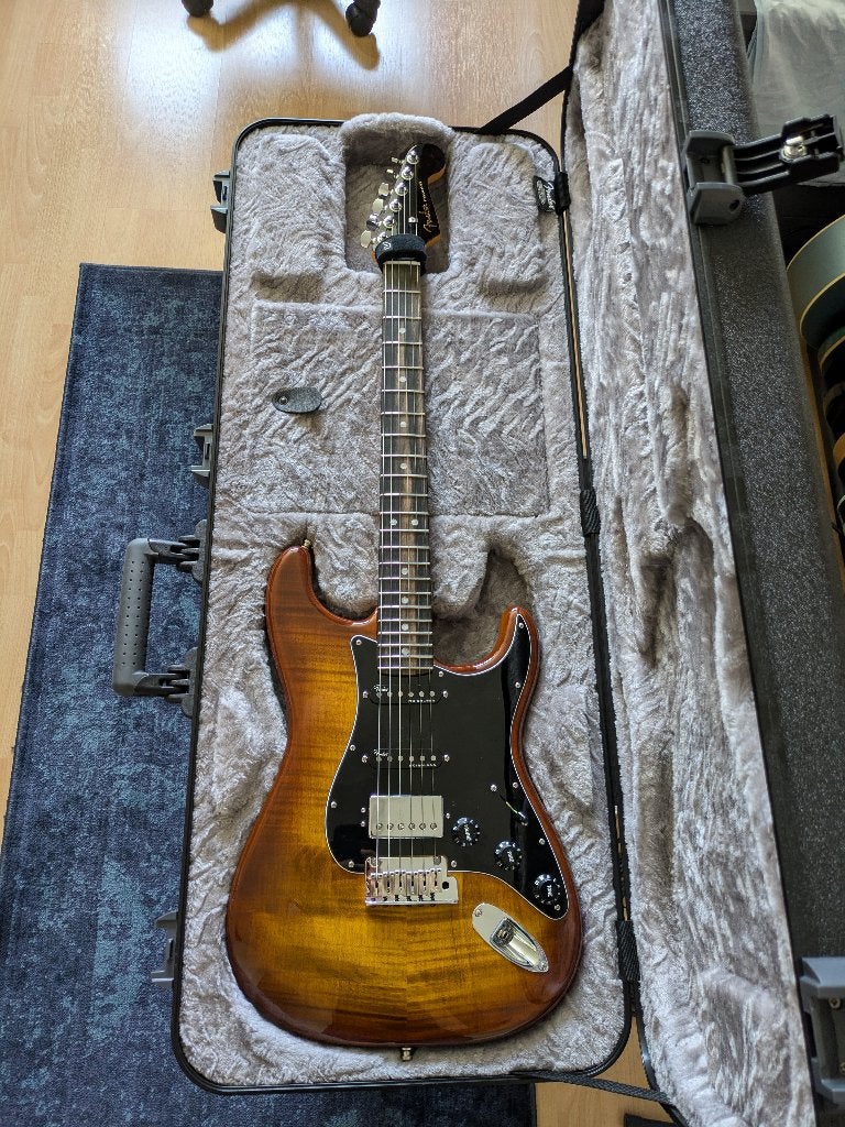 Fender Limited American Ultra Stratocaster Tiger's Eye, Muziek en Instrumenten, Snaarinstrumenten | Gitaren | Elektrisch, Ophalen of Verzenden