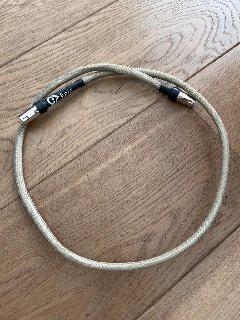 Chord Company Epic DIN-DIN Interlink – 1 meter – als nieuw, Ophalen of Verzenden, Zo goed als nieuw, Minder dan 2 meter, Interlink-kabel