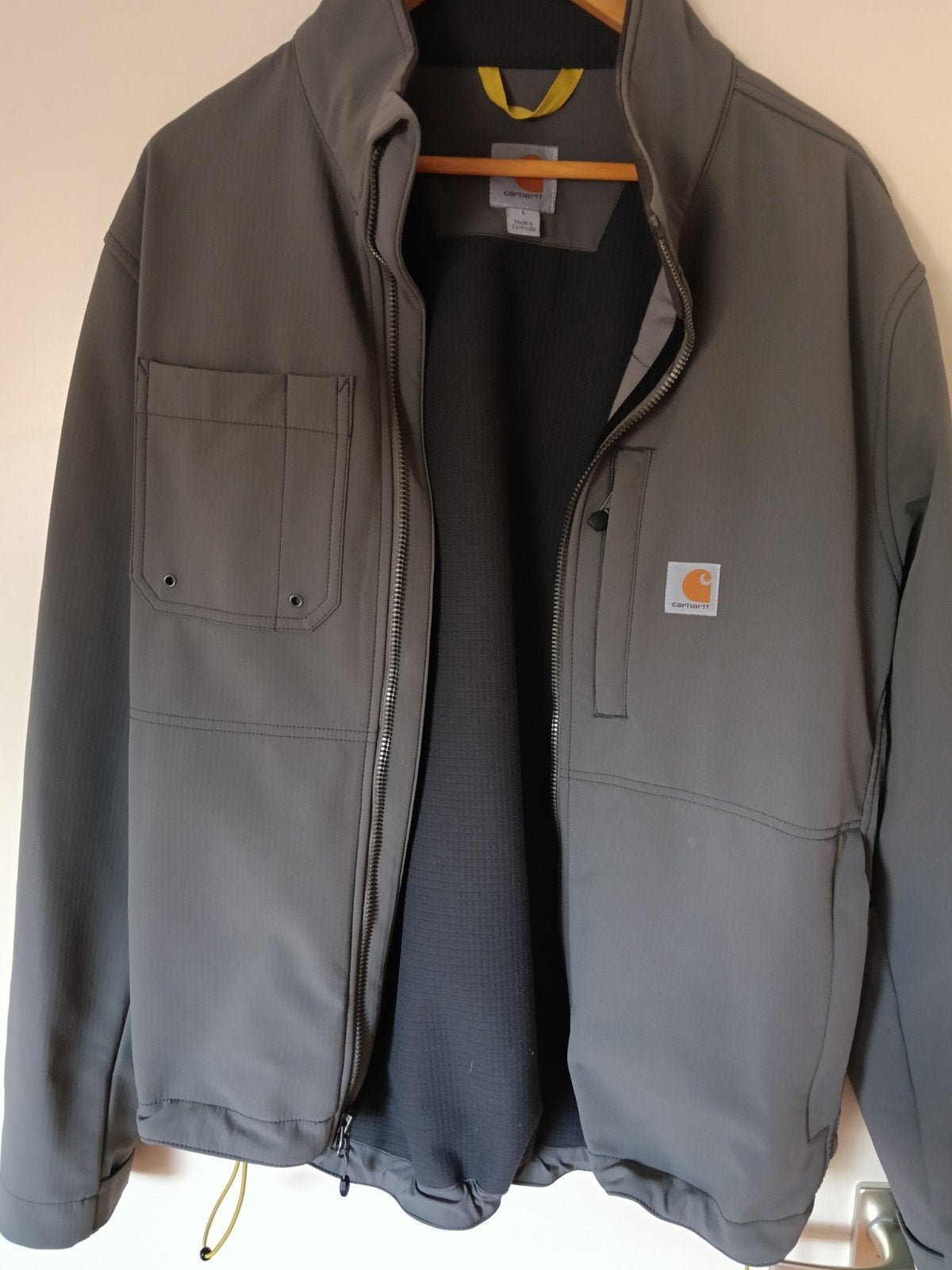 Carhartt Softshell Jas Maat L - Zo goed als nieuw, Kleding | Heren, Jassen | Winter, Maat 52/54 (L), Carhartt, Ophalen of Verzenden