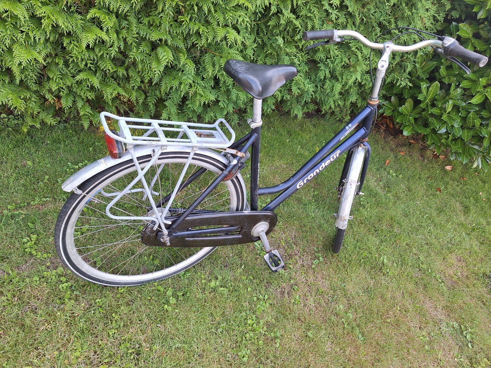 Grandeur damesfiets met lage instap met nieuwe acbterband, Fietsen en Brommers, Velgrem, Ophalen, Overige merken, 53 tot 56 cm