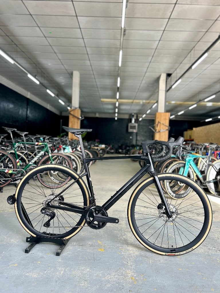 NIEUW BMC Road Machine 01 Di2 Carbon Racefiets