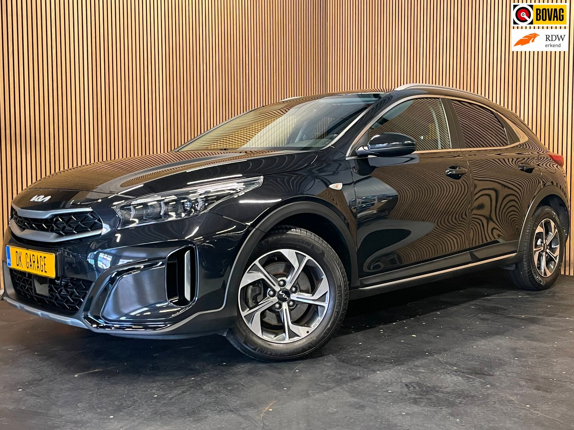 Kia XCEED 1.0 T-GDi DynamicLine|120PK|FACELIFT|APPLE CARPLAY, Auto's, Voorwielaandrijving, Stof, Gebruikt, Zwart