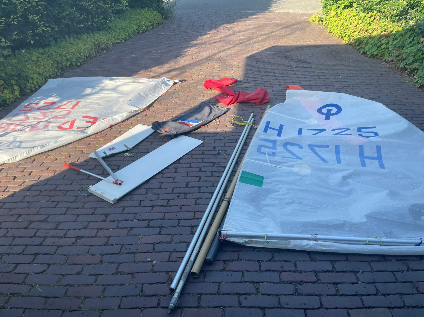 Optimist- ideaal voor beginnende zeilers met twee zeilen, Watersport en Boten, Gebruikt, Minder dan 15 m², Overige typen, Ophalen