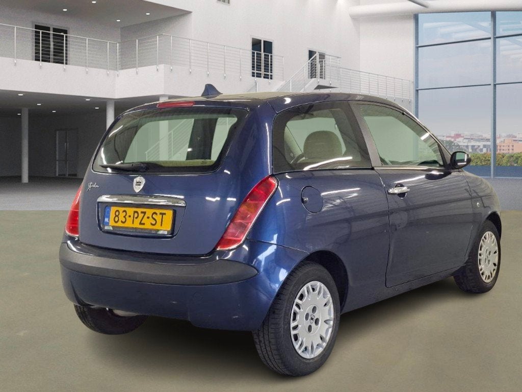 Lancia Ypsilon 1.4-16V Argento, Auto's, Lancia, Voorwielaandrijving, 15 km/l, Startonderbreker, Origineel Nederlands