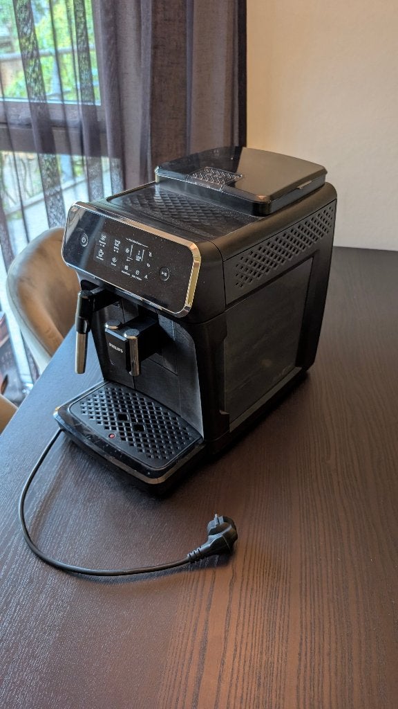 Philips 2200 series, Ophalen, 10 kopjes of meer, Koffiemachine, Afneembaar waterreservoir