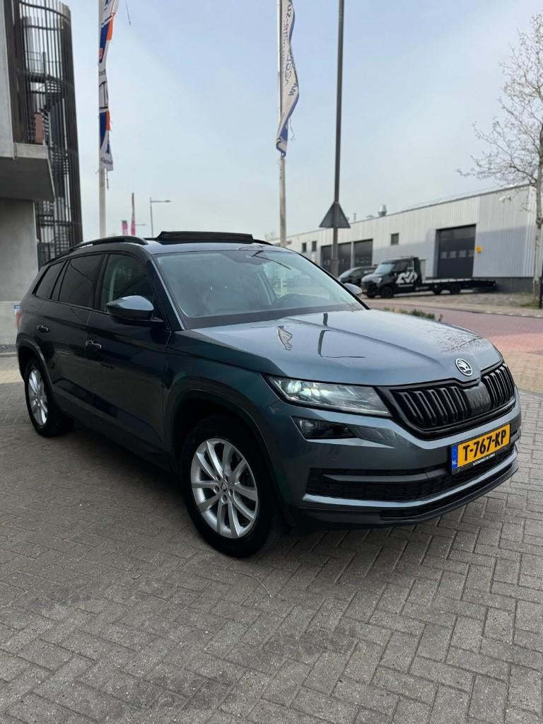 Skoda Kodiaq 2.0 TSI 4X4 DSG 7-zits alle mogelijke opties!, Auto's, Automaat, 4 cilinders, 179 pk, 7 stoelen