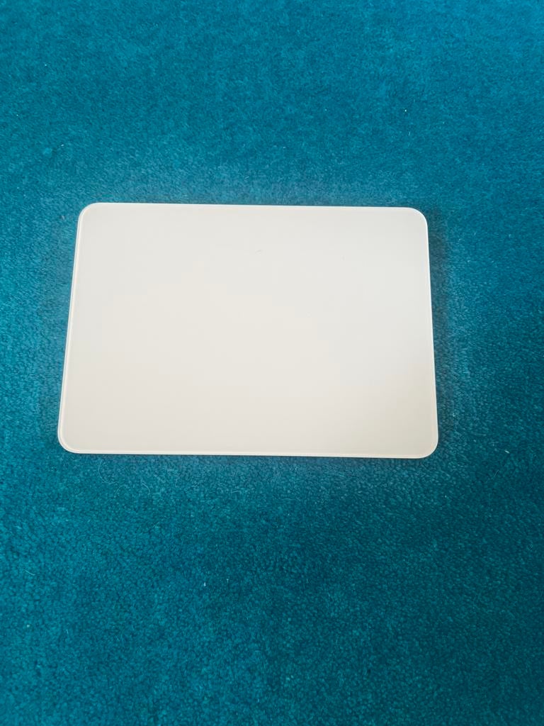 Apple Magic Trackpad, Computers en Software, Muizen, Ophalen of Verzenden, Zo goed als nieuw, Draadloos, Trackpad
