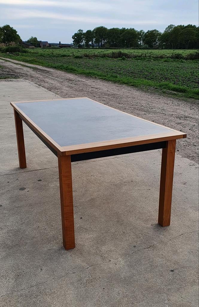 GERESERVEERD eettafel Richard Hutten dutch design 200 cm, Huis en Inrichting, Tafels | Eettafels, Ophalen, Gebruikt, Overige materialen