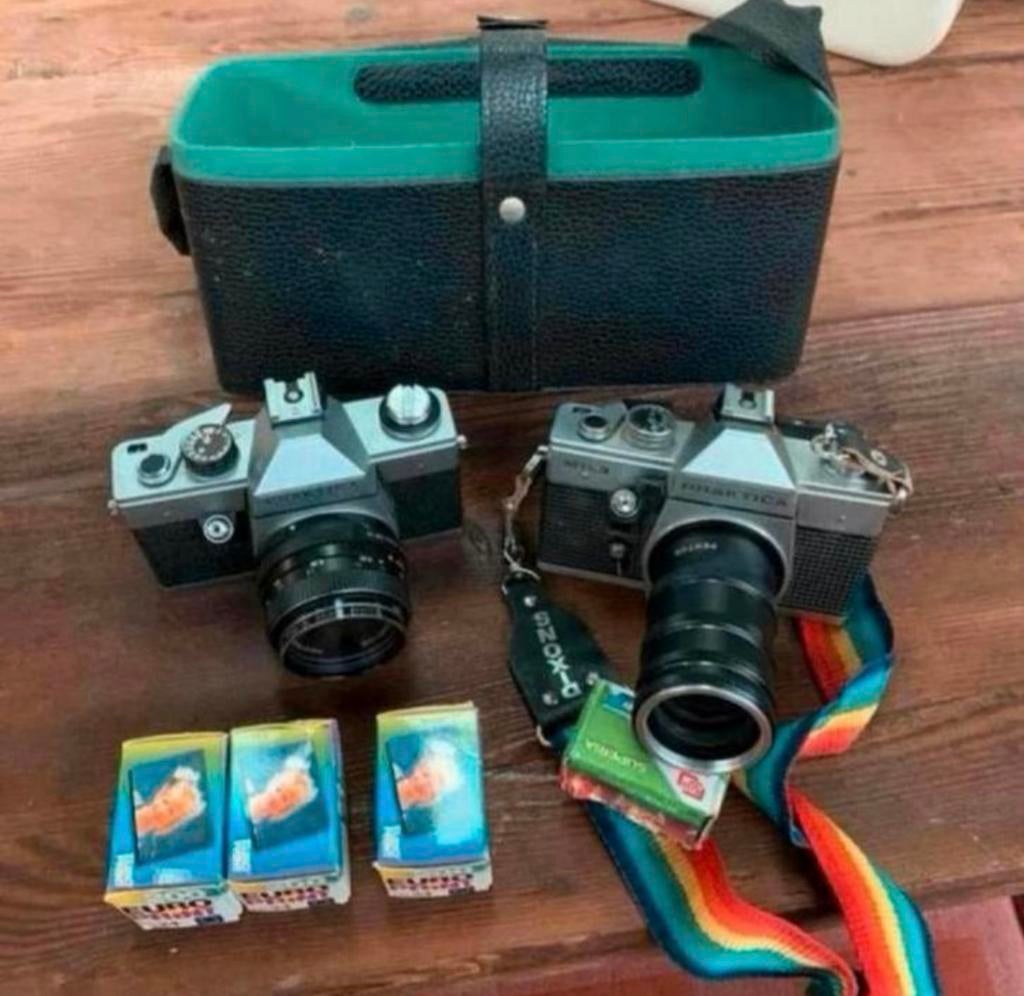 Fototoestel twee Praktica MTL3 vintage fotocamera’s., Ophalen of Verzenden, Compact, Overige Merken