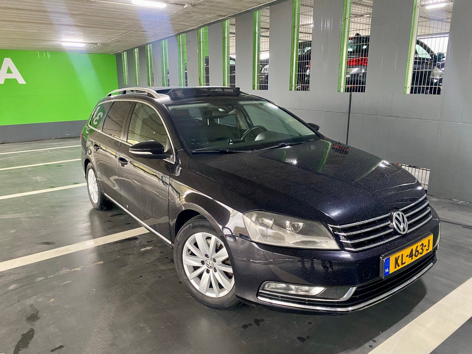 Volkswagen Passat 2.0 TDI PANO DSG FULL OPTION!, 1800 kg, 4 cilinders, Zwart, Diesel